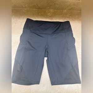 Athleta Women's Black Bike Shorts size small